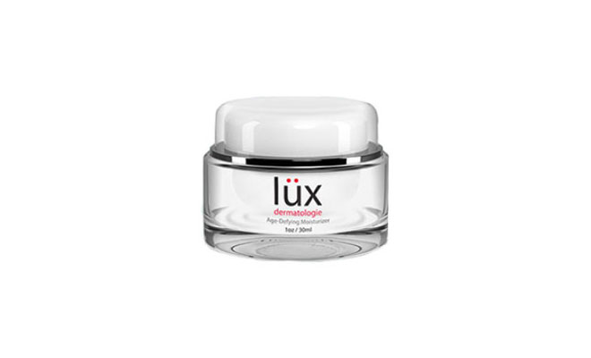 lux dermatologie age defying moisturizer